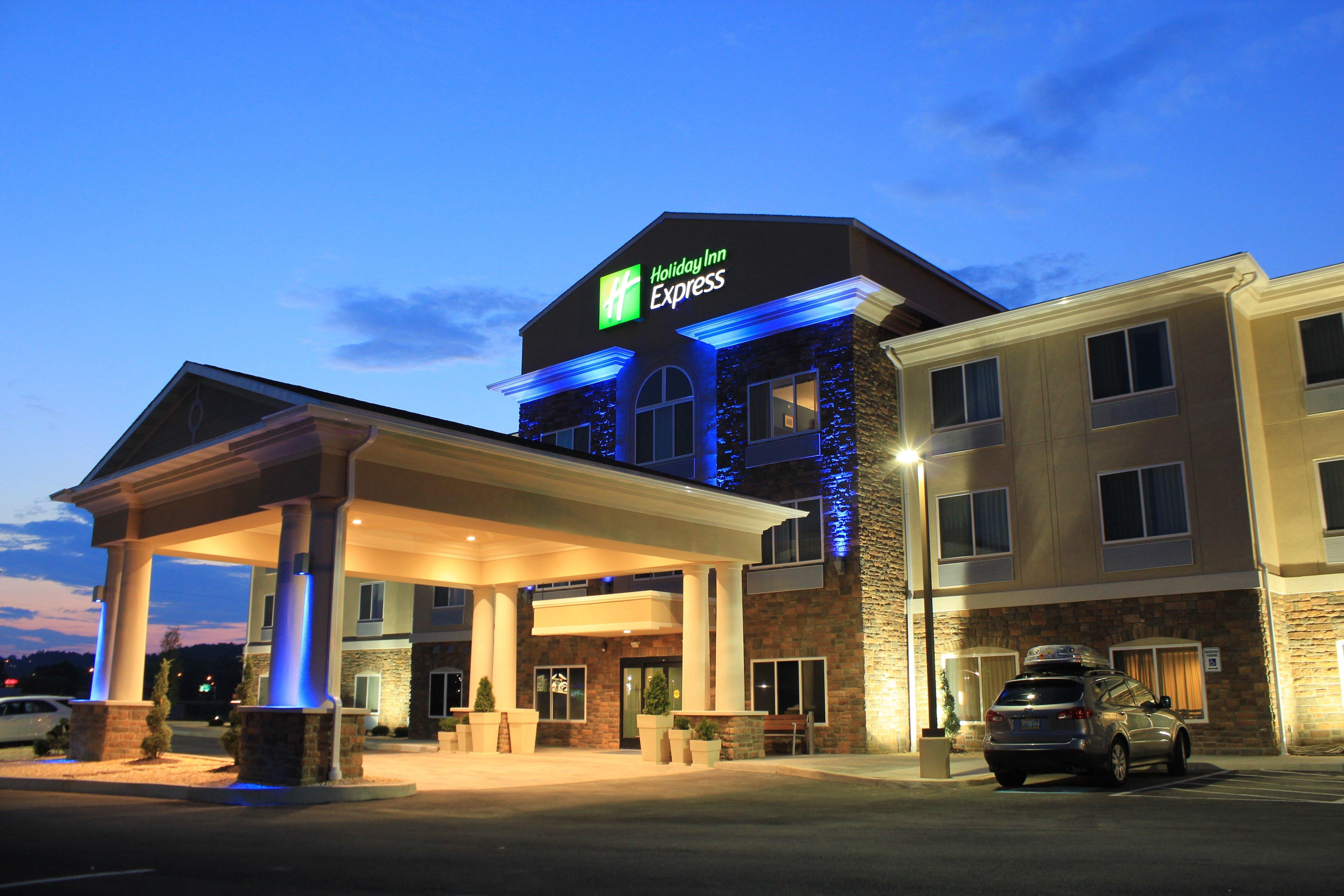 Holiday Inn Express Belle Vernon Zewnętrze zdjęcie