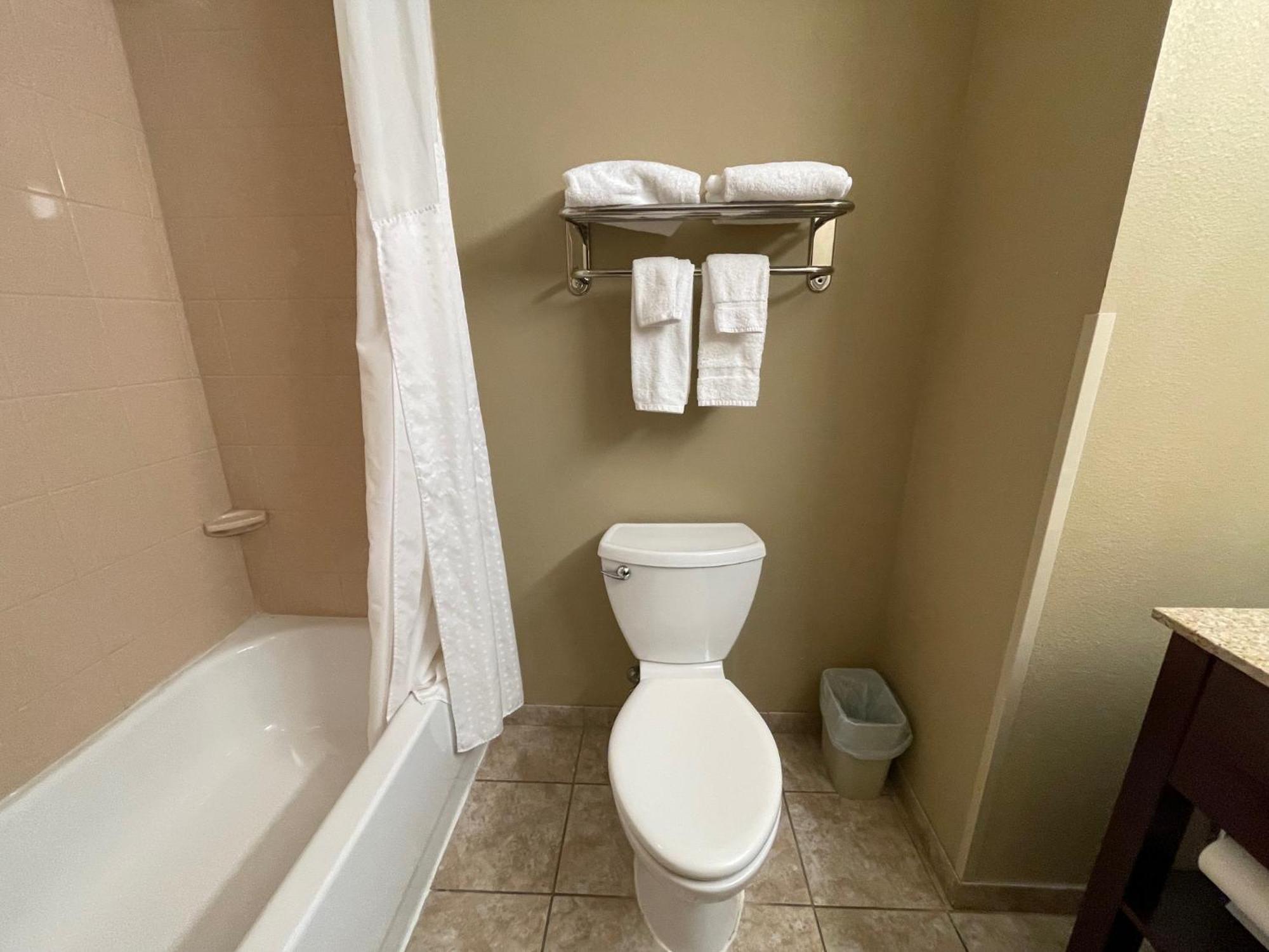 Holiday Inn Express Belle Vernon Zewnętrze zdjęcie