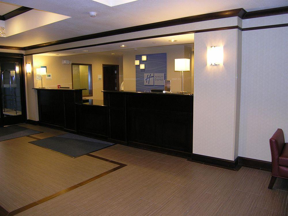 Holiday Inn Express Belle Vernon Zewnętrze zdjęcie