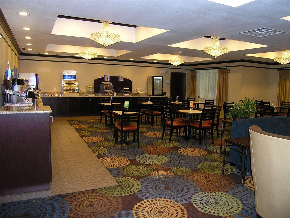 Holiday Inn Express Belle Vernon Zewnętrze zdjęcie